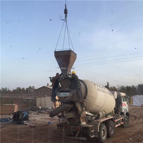 龙安区“精准瞄准”—— 吊车的 “定位导航” 技术